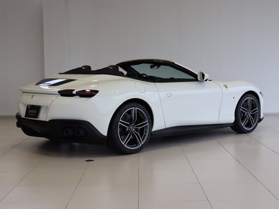 2025 Ferrari ROMA SPIDER — фото 10