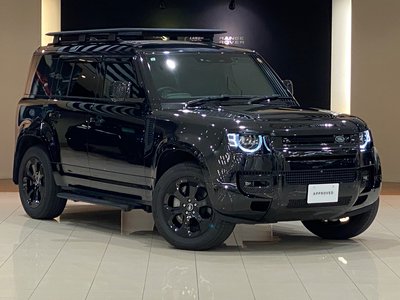 LAND ROVER DEFENDER - 1