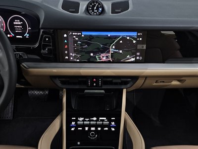 2025 Porsche CAYENNE 缩略图 25
