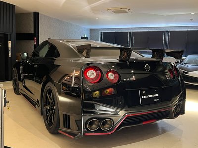 2017 Nissan GT-R 缩略图 32