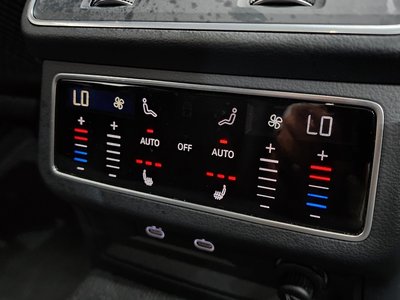 صورة مصغرة 25 لـ 2021 AUDI S7