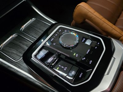BMW 7 SERIES - 9