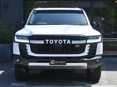 TOYOTA LAND CRUISER 300 - 9