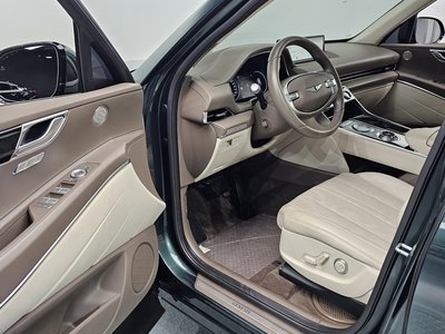 GENESIS GV80 - 10