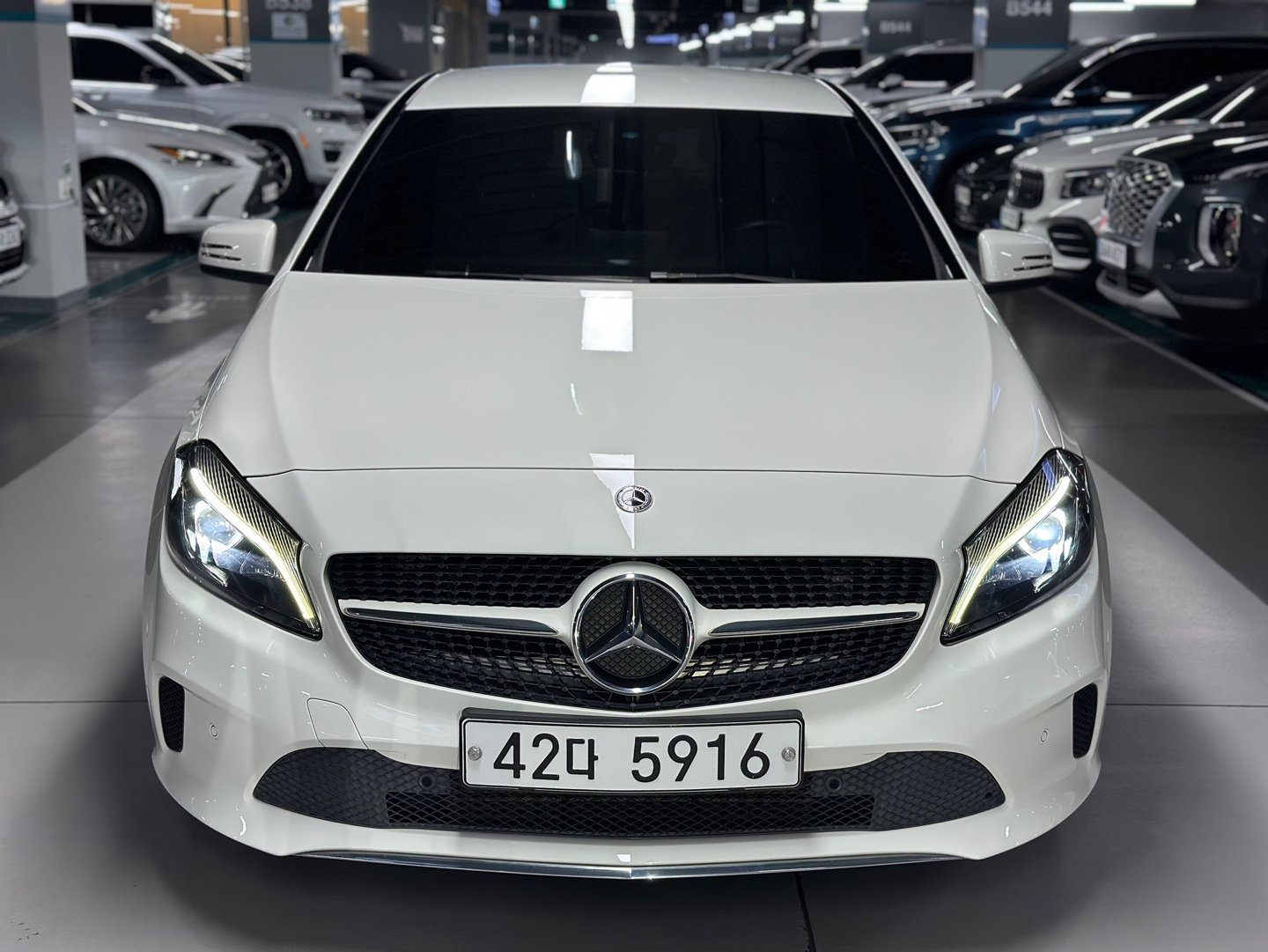 MERCEDES-BENZ A-CLASS - View 1