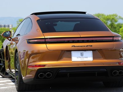 PORSCHE PANAMERA - 2