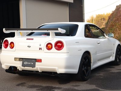 NISSAN SKYLINE GT-R - 5