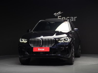 2022 BMW X5 照片 2