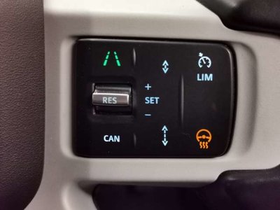 صورة 6 لـ 2020 LAND Rover DEFENDER