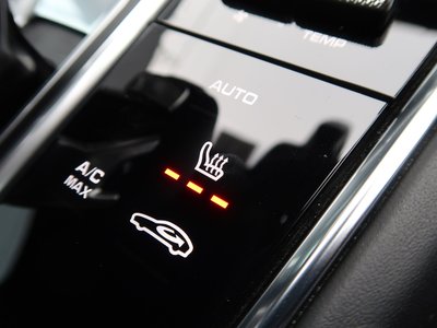 PORSCHE PANAMERA - 10