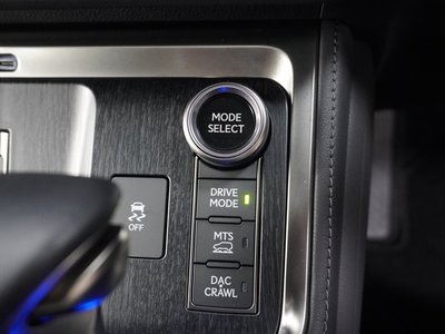 صورة مصغرة 22 لـ 2025 Lexus GX