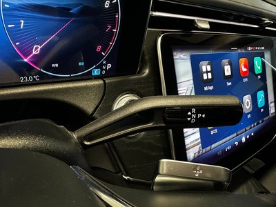 MERCEDES-BENZ E-CLASS - 9