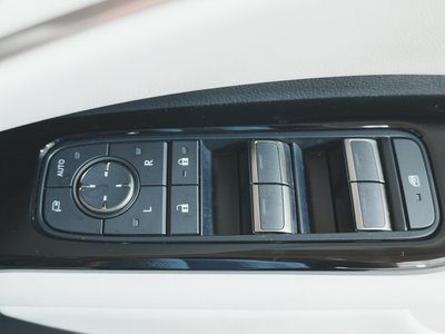 2024 Lexus LM 缩略图 35