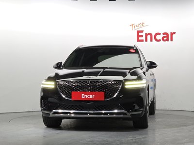 2021 Genesis GV70 photo 2