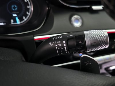 2021 Genesis GV70 photo 9