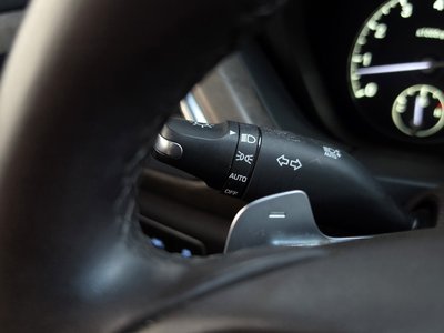 2020 Genesis G90 thumbnail 34