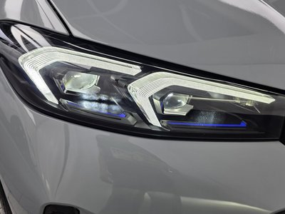 صورة 9 لـ 2024 BMW 3 SERIES
