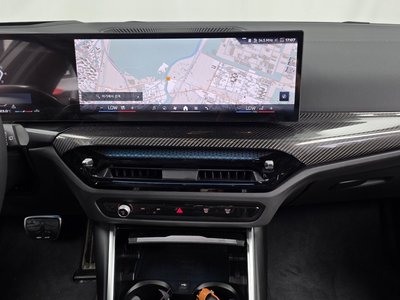 صورة مصغرة 20 لـ 2024 BMW 3 SERIES