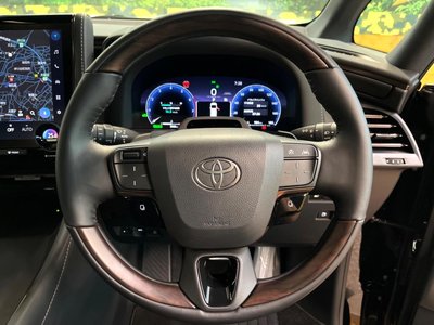 2025 Toyota VELLFIRE thumbnail 32