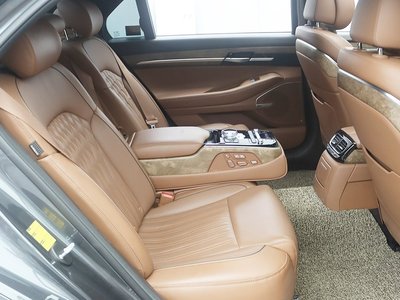 2020 Genesis G90 照片 8