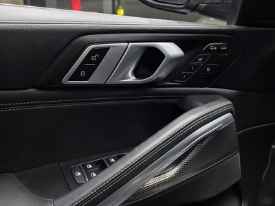 2022 BMW X6 thumbnail 29