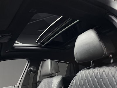 2022 BMW X6 thumbnail 24