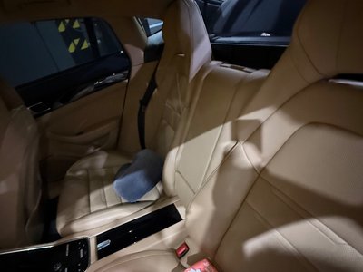 PORSCHE PANAMERA - 6