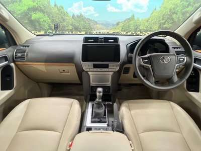 TOYOTA LAND CRUISER PRADO - 2