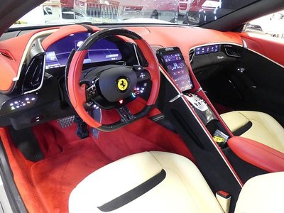 FERRARI ROMA - 10