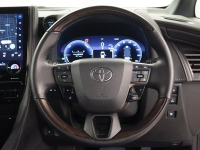 2024 TOYOTA ALPHARD photo 6