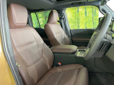 TOYOTA LAND CRUISER 250 - 8