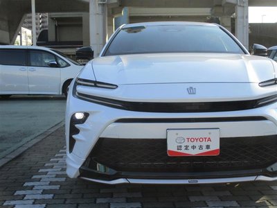 2025 Toyota CROWN SPORT photo 2