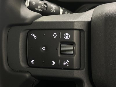 2025 LAND Rover DEFENDER — миниатюра 75