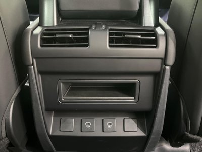 2025 LAND Rover DEFENDER — миниатюра 66