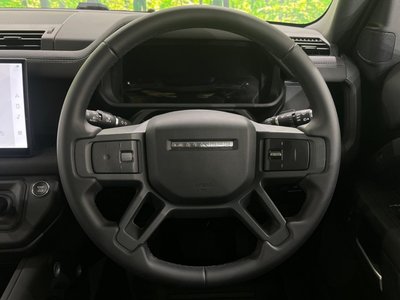 2025 LAND Rover DEFENDER — миниатюра 73