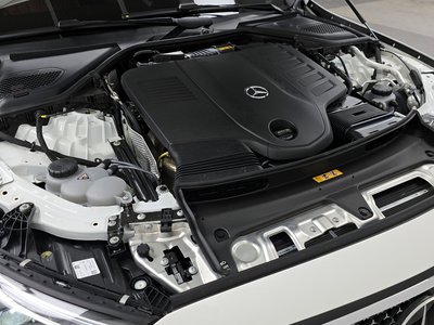MERCEDES-BENZ E-CLASS - 7