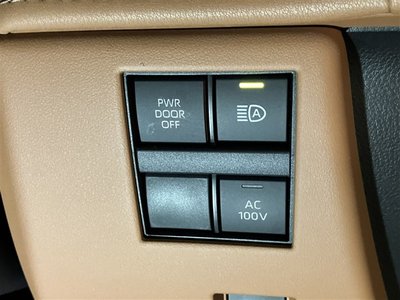 2023 Toyota VELLFIRE thumbnail 31