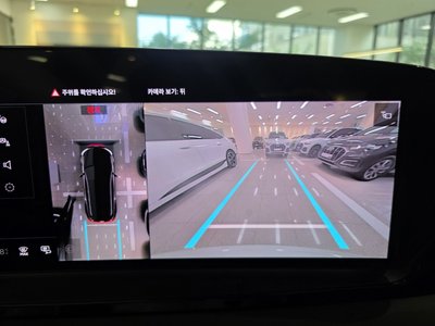 2025 AUDI Q6 E-TRON 照片 9
