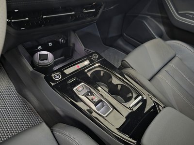 2025 AUDI Q6 E-TRON 照片 10