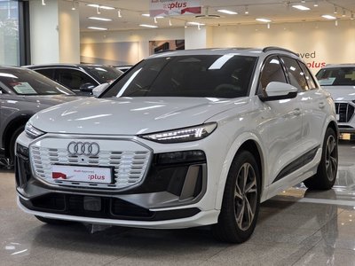 2025 AUDI Q6 E-TRON 照片 1