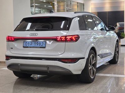 2025 AUDI Q6 E-TRON 照片 4