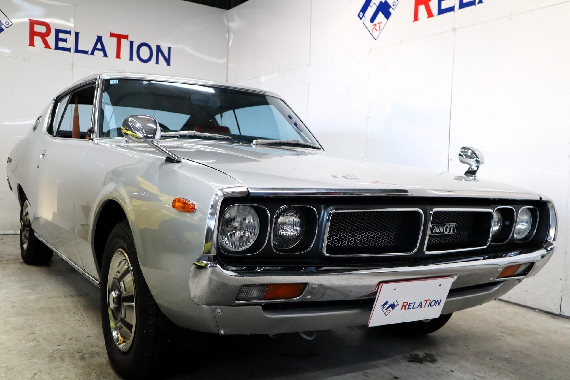 NISSAN SKYLINE COUPE - View 1