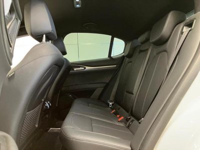 2025 ALFA Romeo STELVIO 缩略图 24