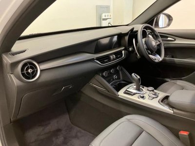 2025 ALFA Romeo STELVIO 缩略图 18