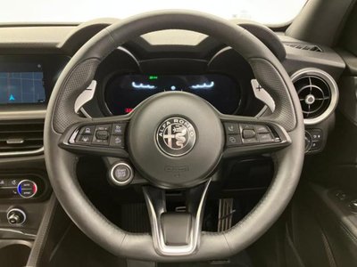 2025 ALFA Romeo STELVIO 缩略图 25
