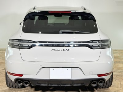 2021 Porsche MACAN — фото 8