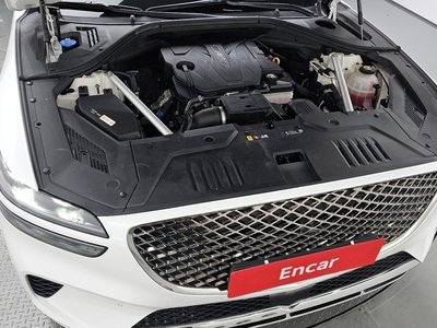 صورة 7 لـ 2021 Genesis GV70