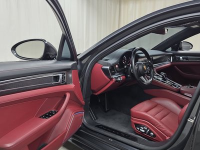 PORSCHE PANAMERA - 10