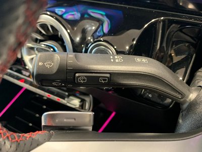 2025 Mercedes-BENZ GLA — миниатюра 37