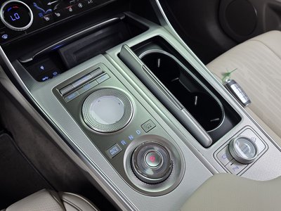 2020 Genesis GV80 thumbnail 12